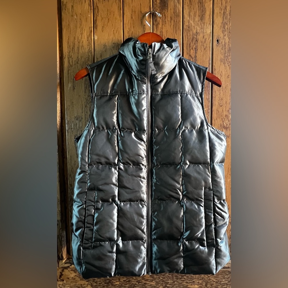 Lands End puffer vest gunmetal gray